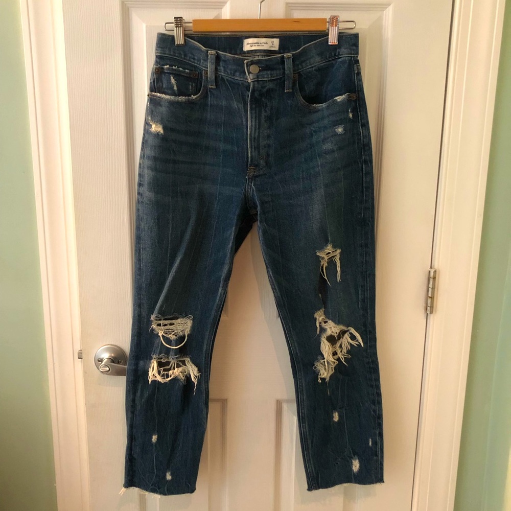 Abercrombie Destroyed Mom Jeans